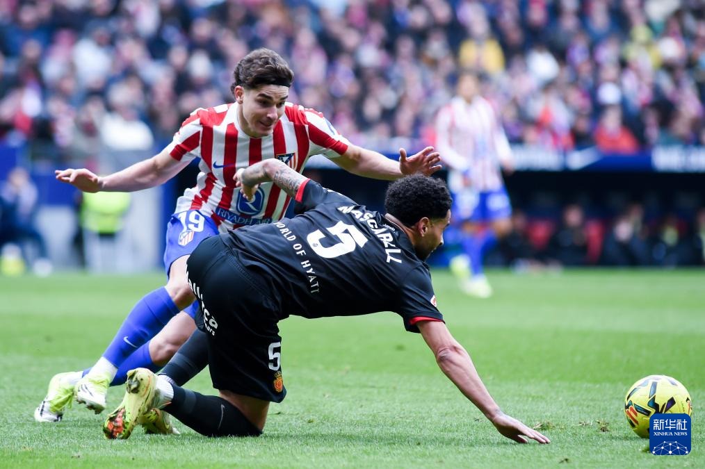 重磅出品！10钟回顾NBA那些丧失体育精神时刻！你觉得哪个最过分？